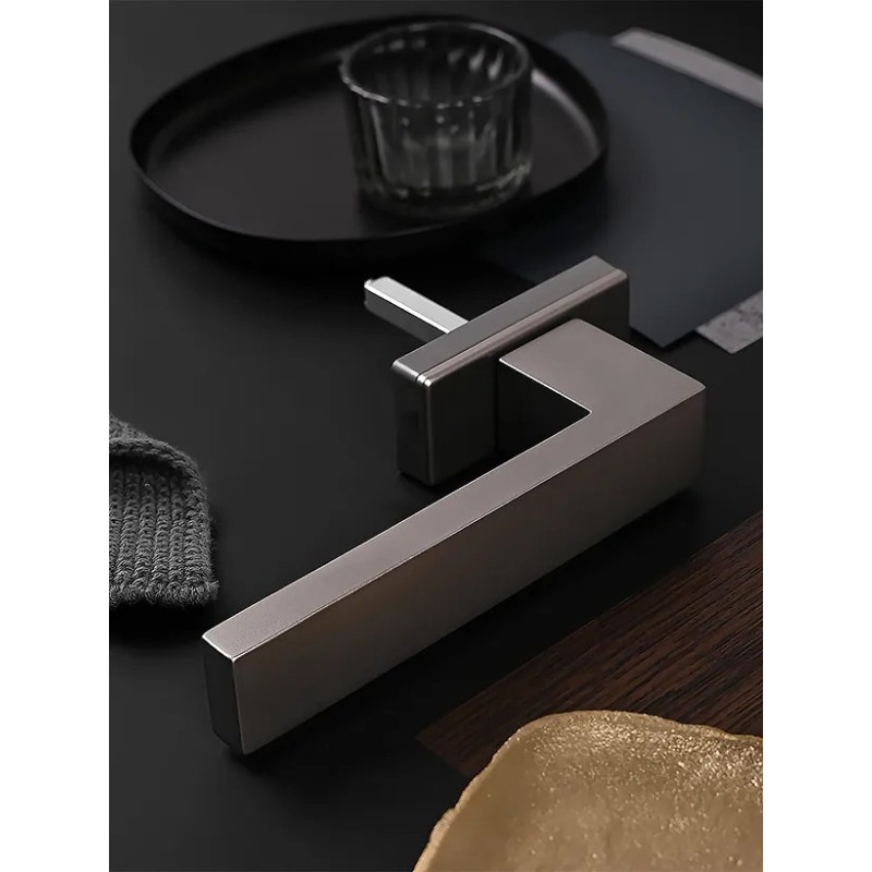 KVAKA za prozor DUBLIN F6 BRUŠENA